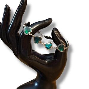 Vintage Sterling Silver Abalone Mother of Pearl Heart Shaped Bracelet in Blue
